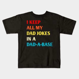 Dad jokes t-shirt Kids T-Shirt